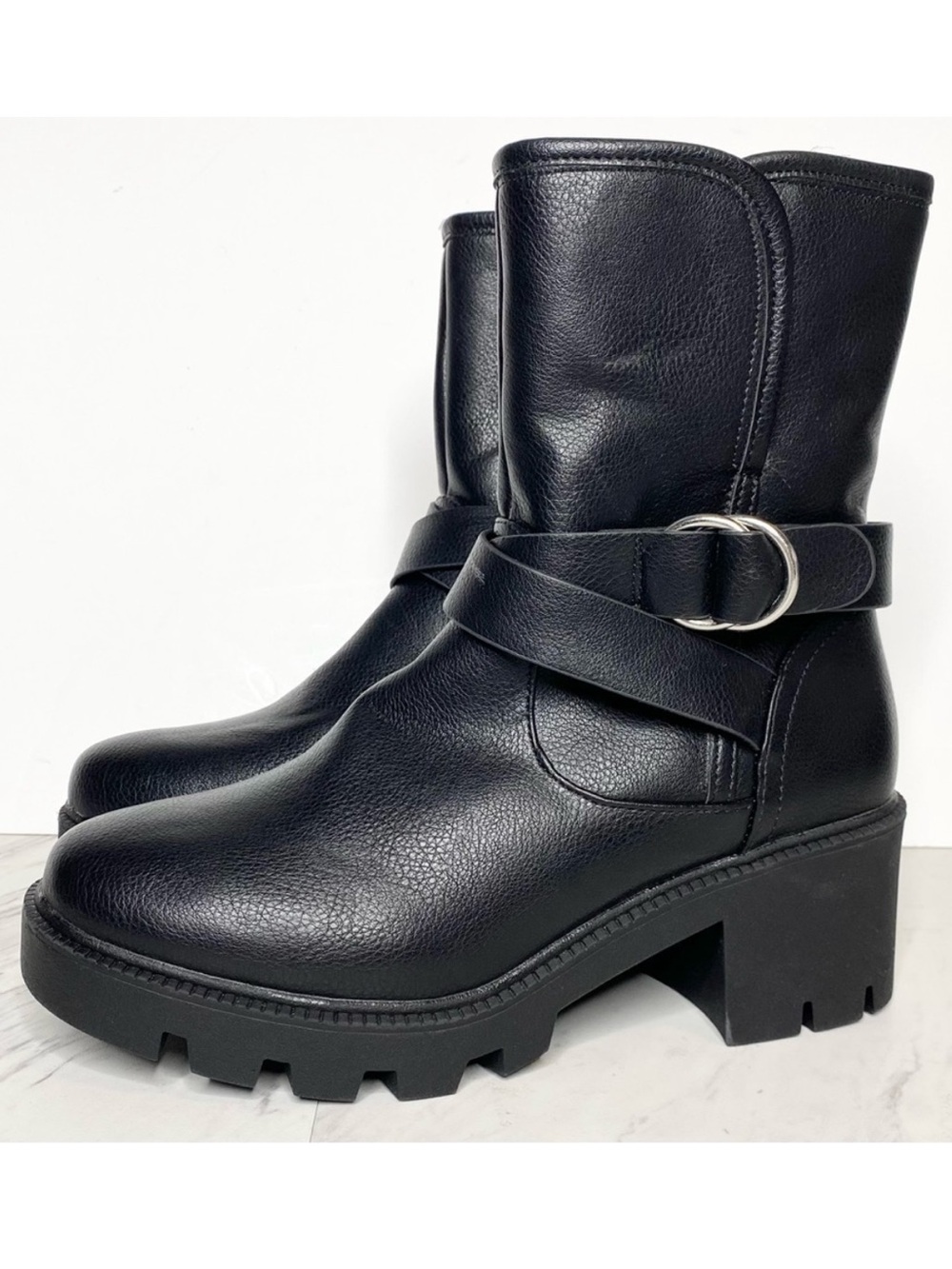 New! DV Dolce Vita Nola Black Faux Leather Boot 9 1/2